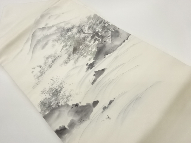 旭仙作　塩瀬手描き山並みに草木・民家風景模様名古屋帯